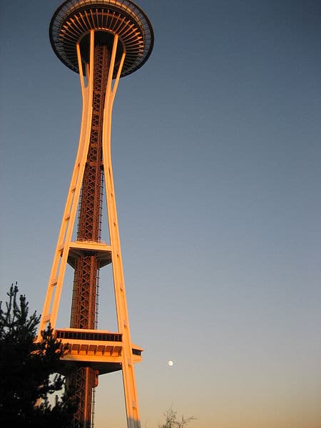 450px-space_needle_at_sunset